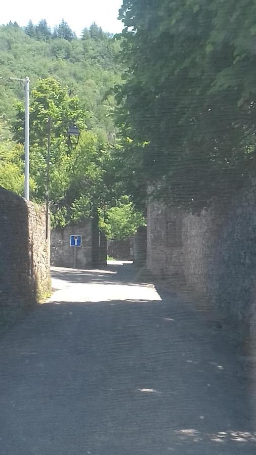 Gite 4 Personnes Au Calme Et Tout Confort Saint-Vallier  Exterior photo